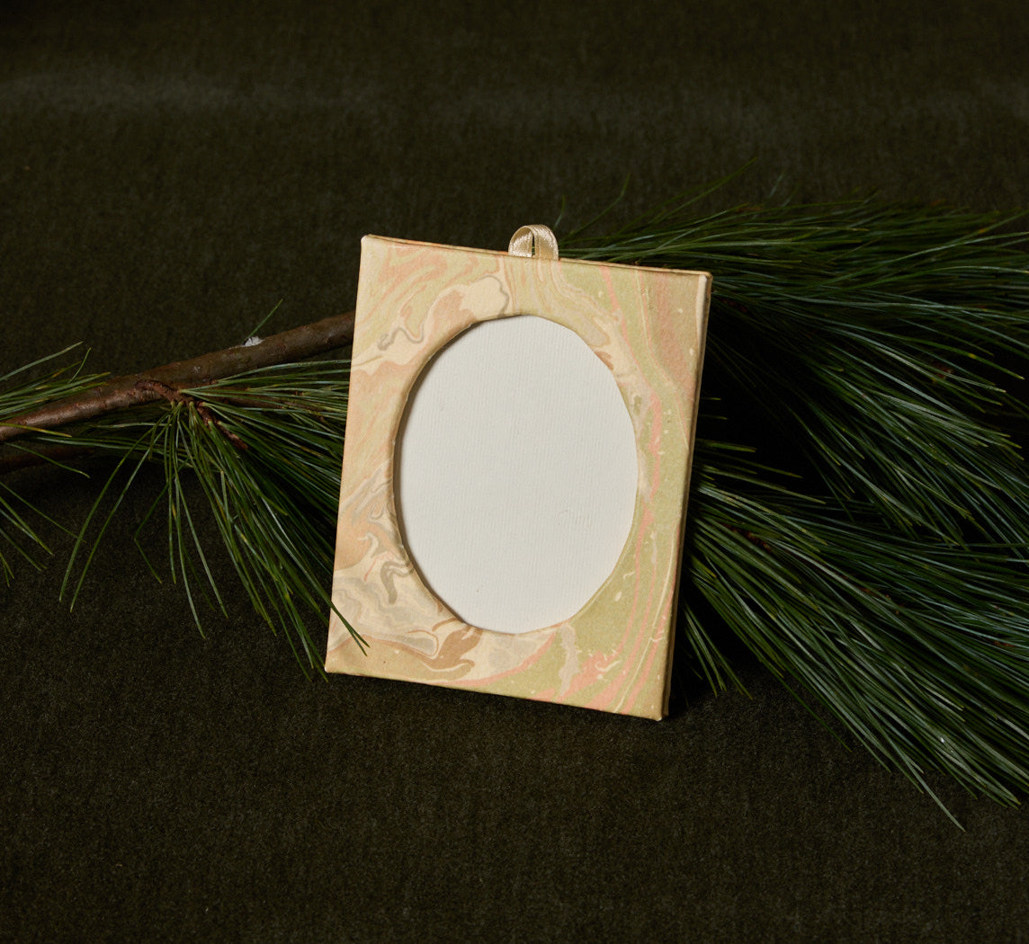 PIERCE & WARD PICTURE FRAME ORNAMENT
