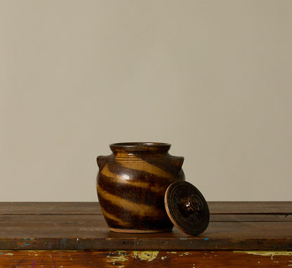 EARTHENWARE FOLK ART SWIRL VESSEL WITH LID III