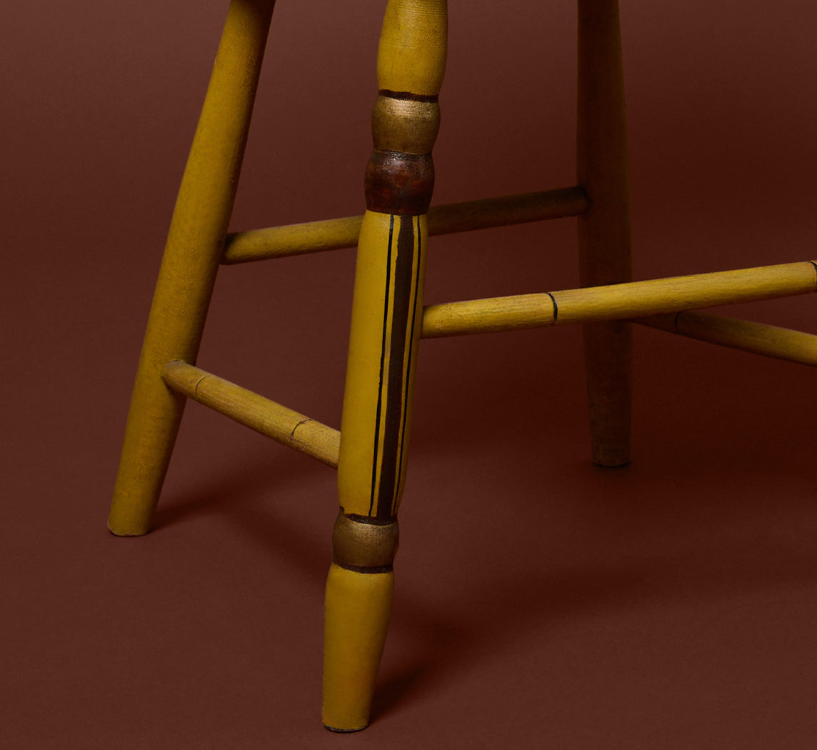 PAIR OF 19TH CENTURY PENNSYLVANIA YELLOW PAINTED FIDDLEBACK CHAIRS