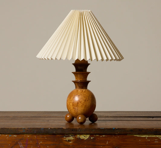 1930S ART DECO BURLED WOOD TABLE LAMP