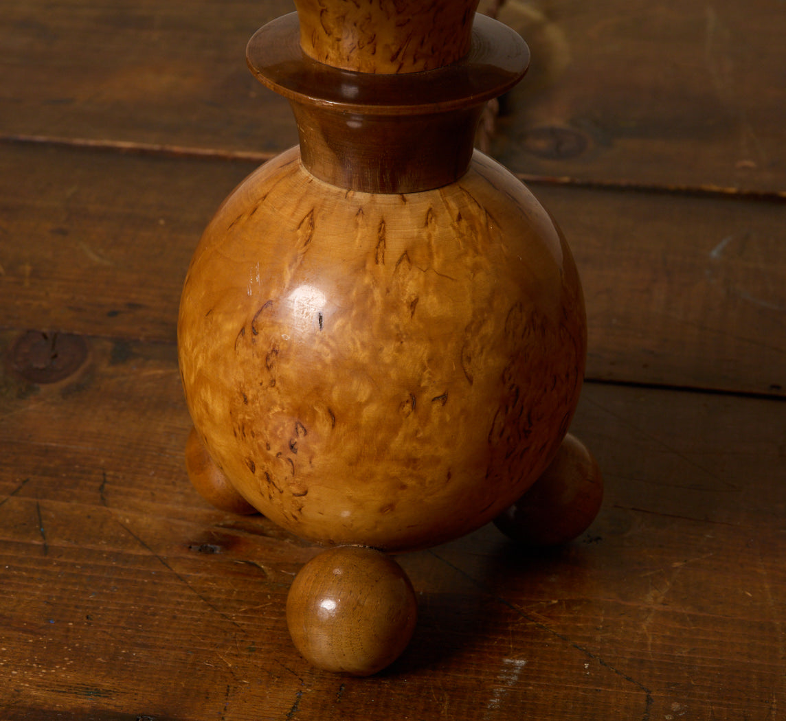 1930S ART DECO BURLED WOOD TABLE LAMP