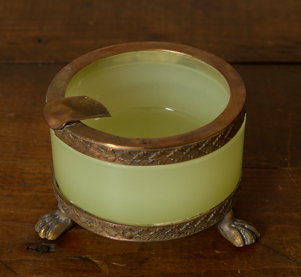 1940S BRASS FOOTED OPALINE ASHTRAY