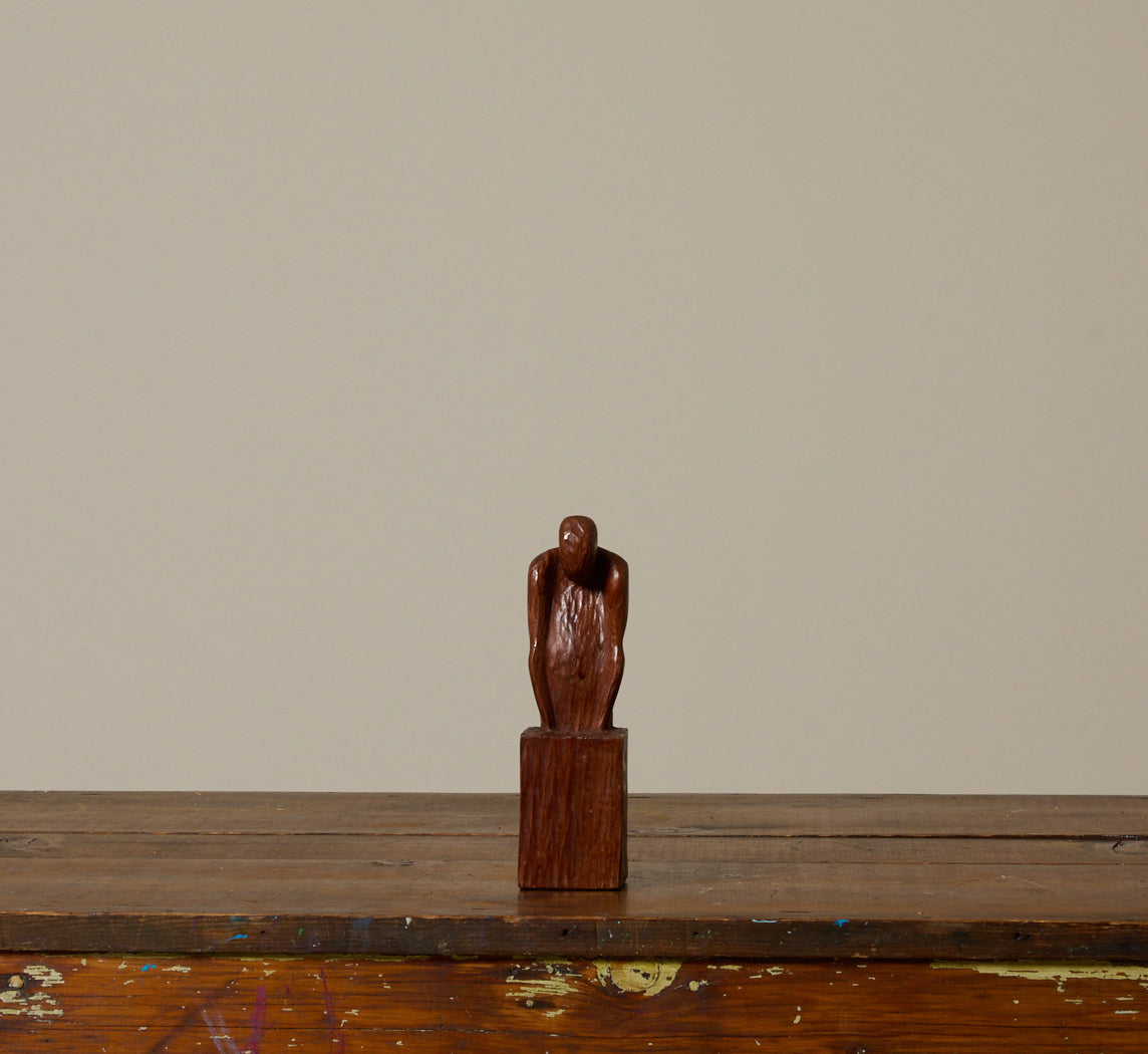 MID-CENTURY MODERNIST FIGURAL WOODEN SCULPTURE