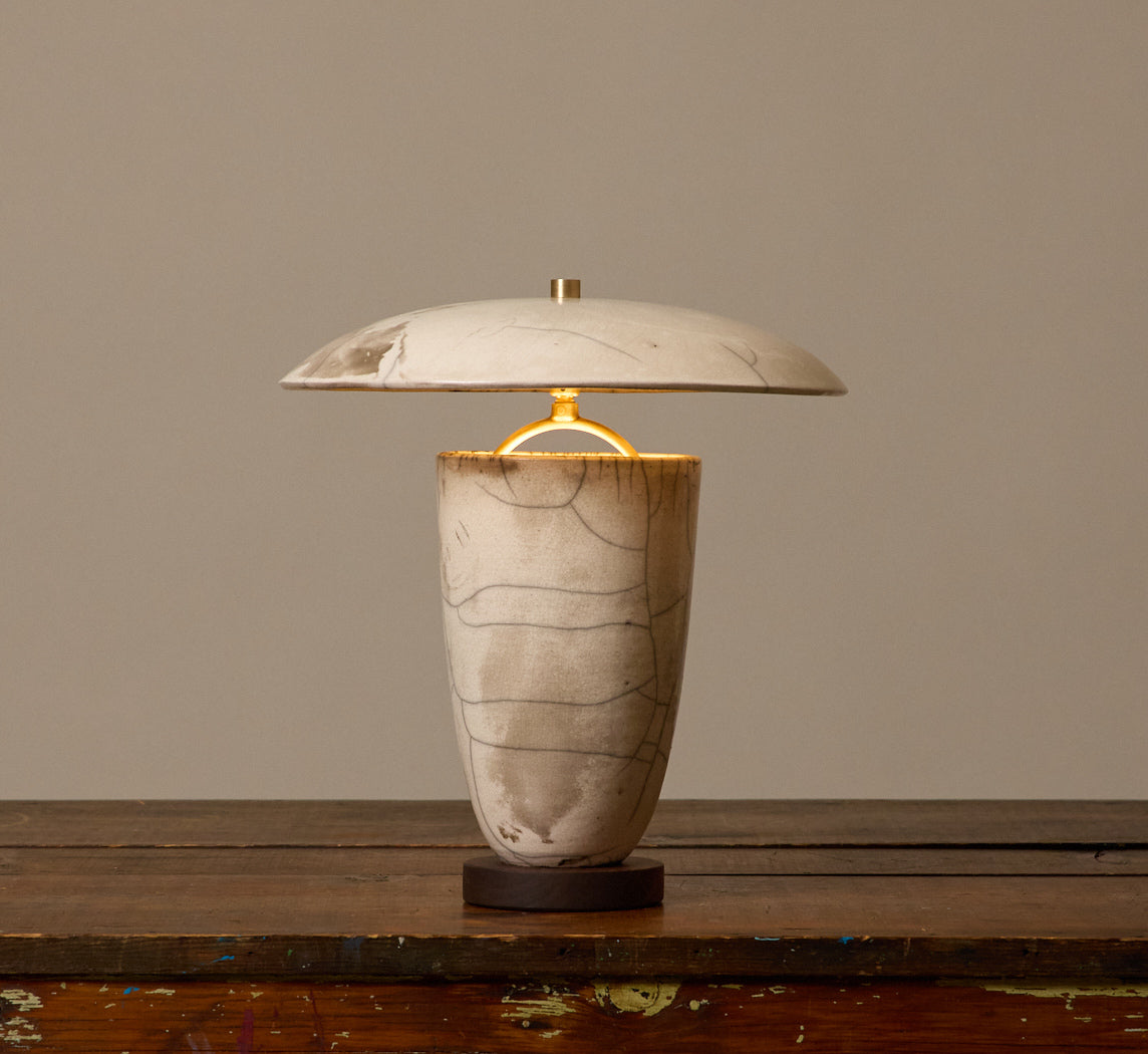 RAKU ATOMIC TABLE LAMP IN LUNA
