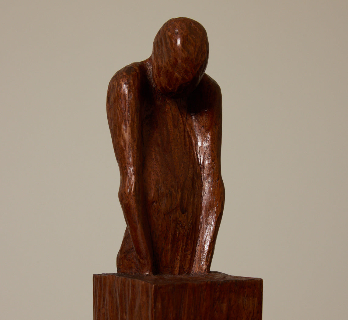 MID-CENTURY MODERNIST FIGURAL WOODEN SCULPTURE