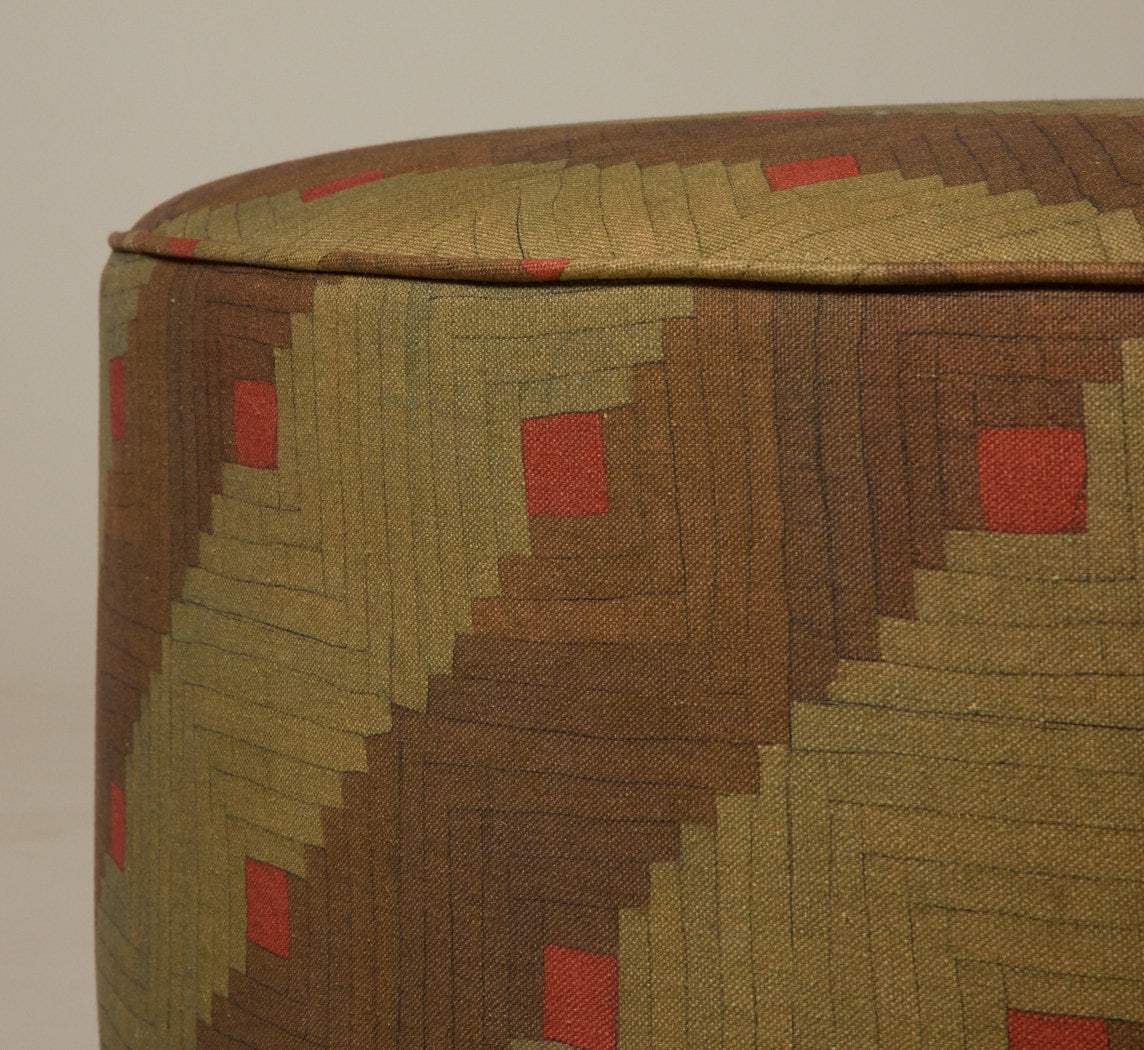 PIERCE & WARD CIRCLE OTTOMAN IN QUILT LINEN