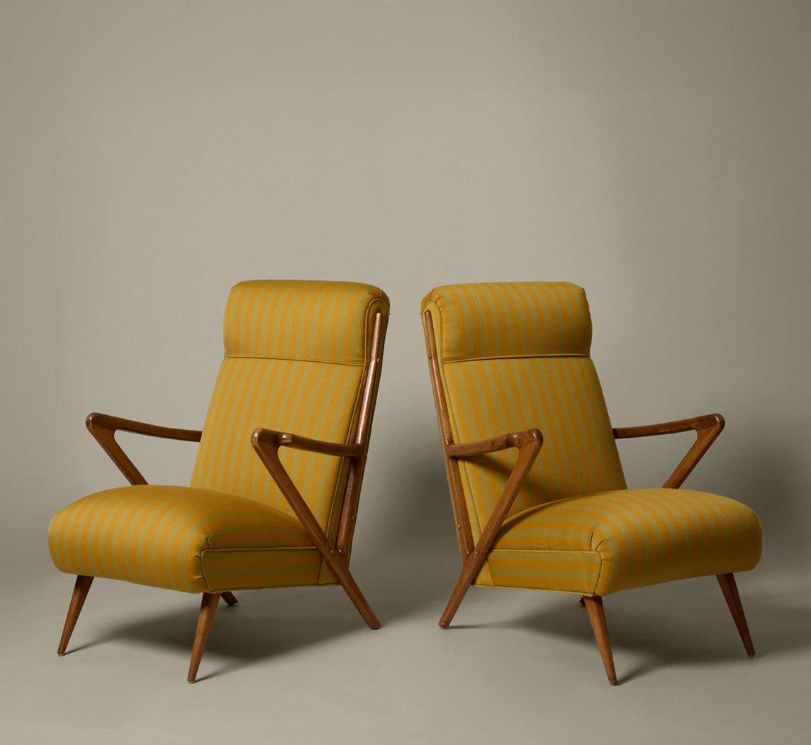 PAIR OF 1950S ITALIAN SCULPTURAL WALNUT UPHOLSTERED LOUNGE CHAIRS IN MAHARAM STRIPE