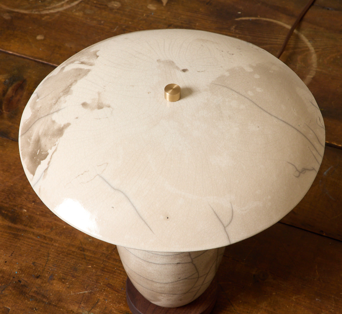RAKU ATOMIC TABLE LAMP IN LUNA