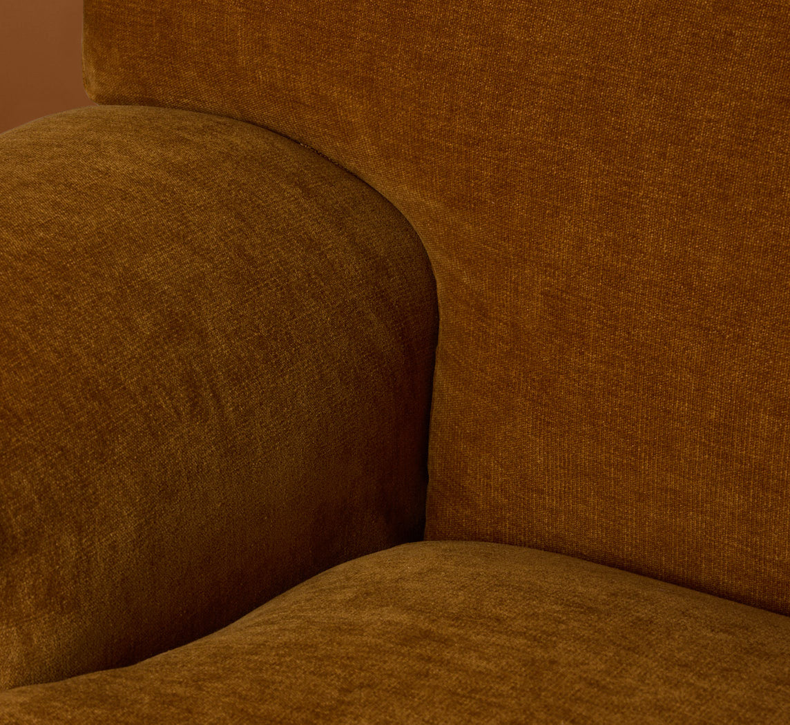 PIERCE & WARD ENZO CHAIR IN  HONEY CHENILLE