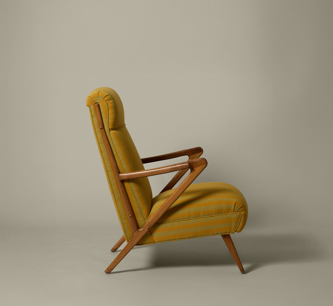 PAIR OF 1950S ITALIAN SCULPTURAL WALNUT UPHOLSTERED LOUNGE CHAIRS IN MAHARAM STRIPE