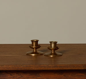 PAIR OF BRASS SCALLOPED CANDLESTICK HOLDERS