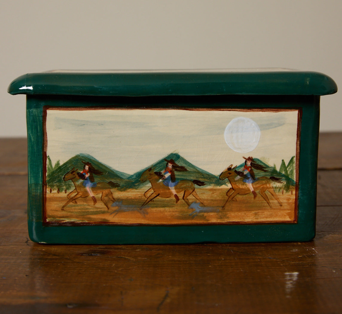 COWGIRL BOX BY LUCY MCCALL IN HUNTER GREEN