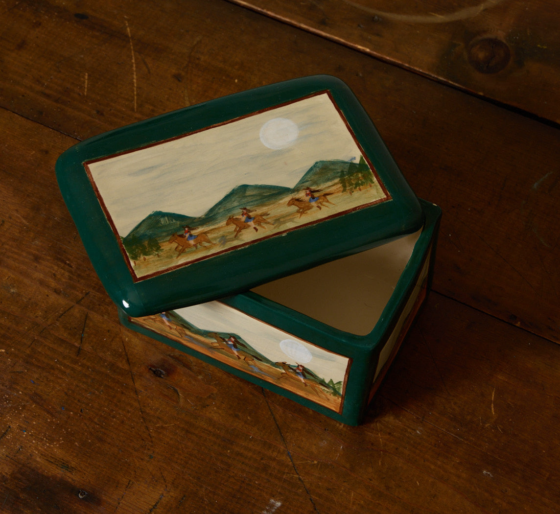 COWGIRL BOX BY LUCY MCCALL IN HUNTER GREEN
