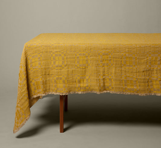 OPTICAL TABLECLOTH