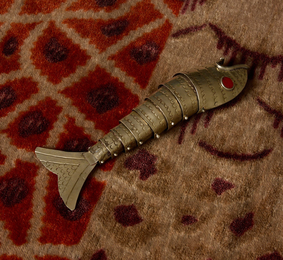 VINTAGE MEXICAN BRASS ARTICULATING FISH BOTTLE OPENER