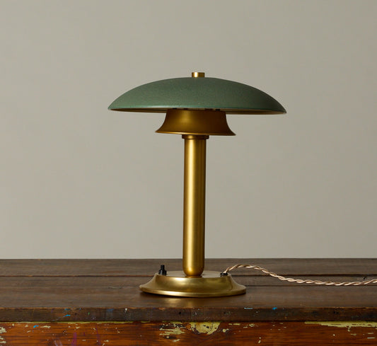 MID CENTURY MODERN ITALIAN TABLE LAMP