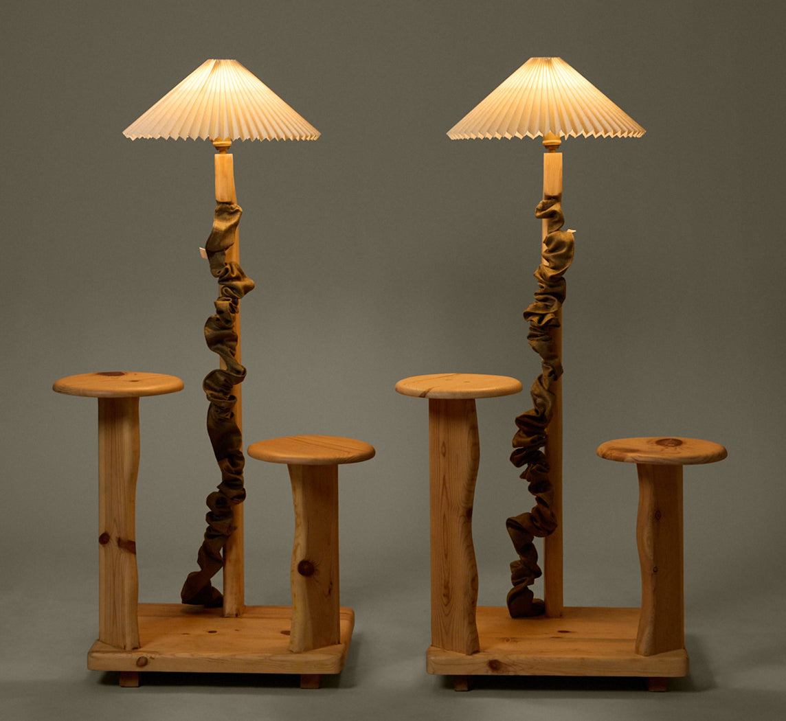 VINTAGE KNOTTY PINE TELEPHONE LAMP WITH PLEATED SHADE