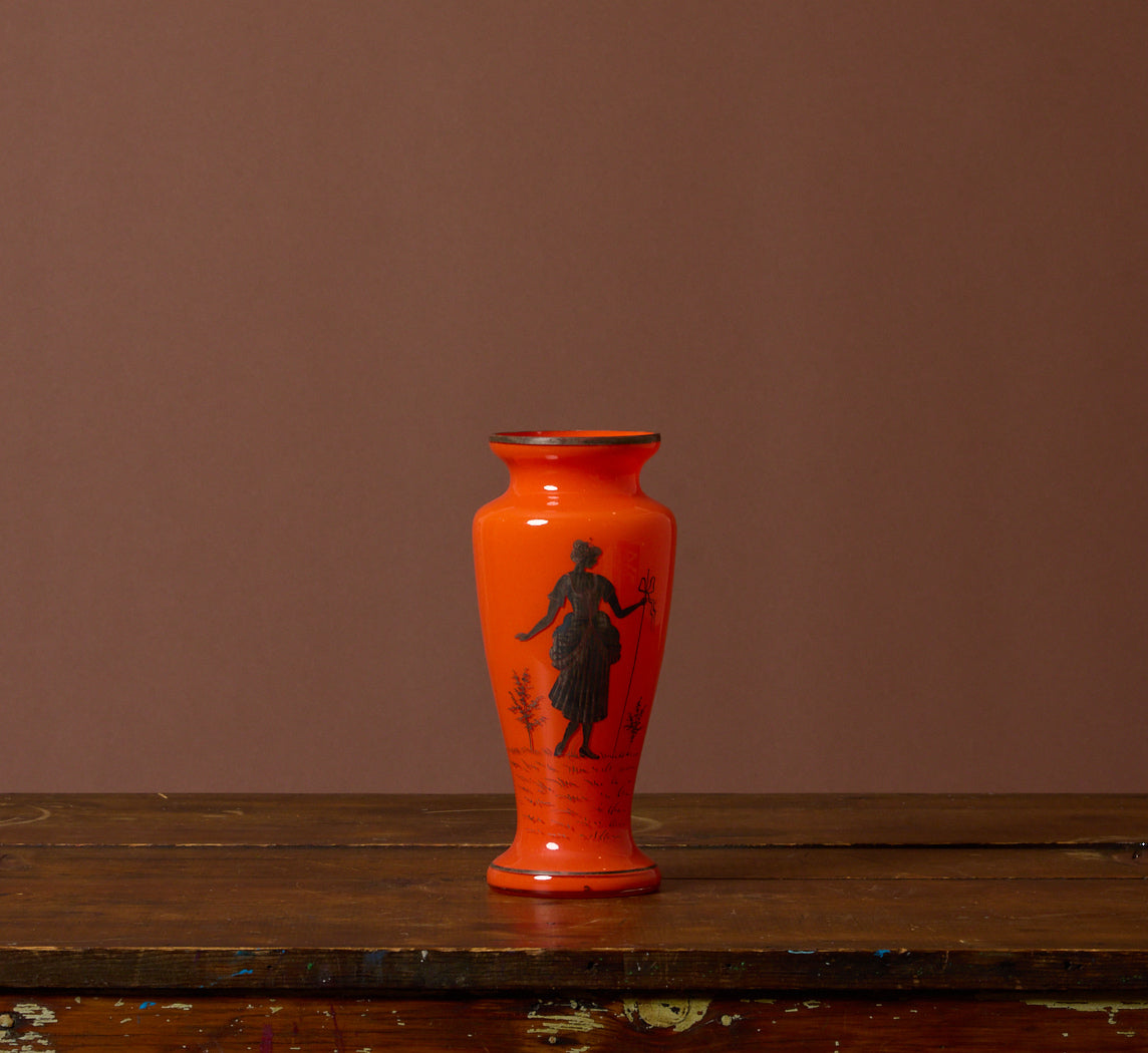1930S CLASSICAL SILHOUETTE TANGO GLASS VASE
