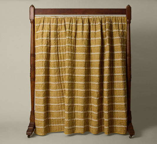 AUREA QUILT BY STUDIO FORD