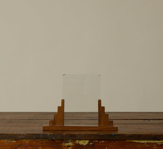 MEDIUM 1930S ART DECO OAK PICTURE FRAME