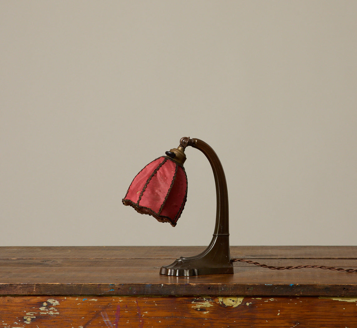 1920S ART NOUVEAU BRONZE TABLE LAMP