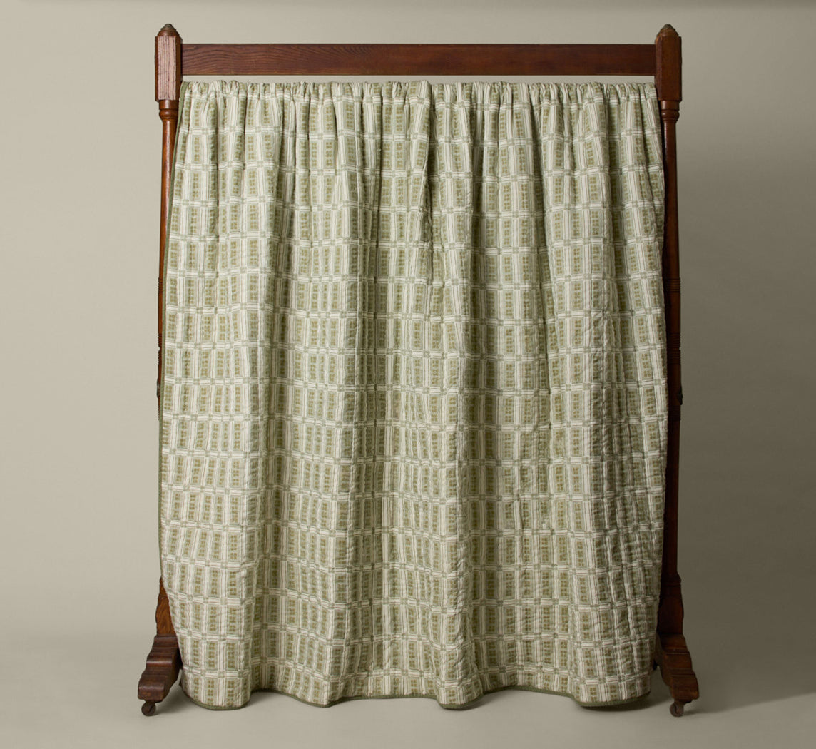 PASSERO QUILT BY STUDIO FORD