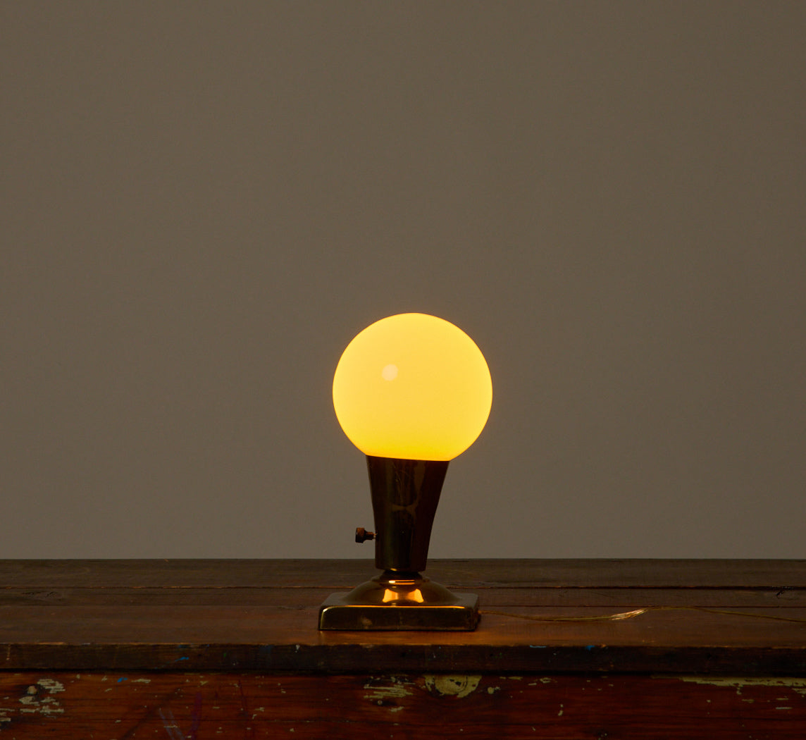 MID CENTURY ORB TABLE LAMP WITH BRASS BASE