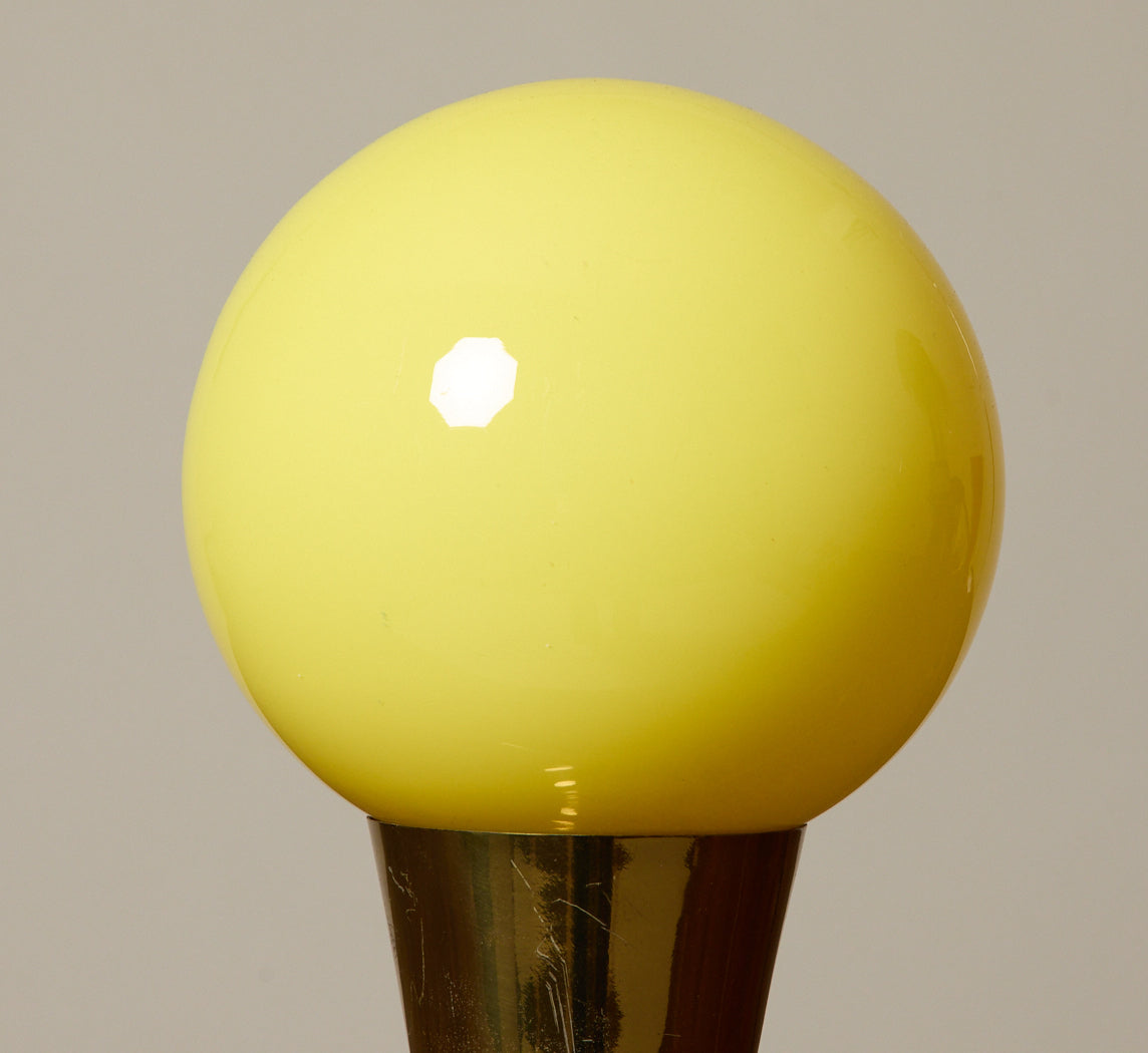 MID CENTURY ORB TABLE LAMP WITH BRASS BASE