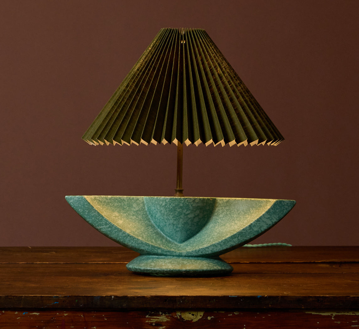 MIDCENTURY SCULPTURAL TABLE LAMP