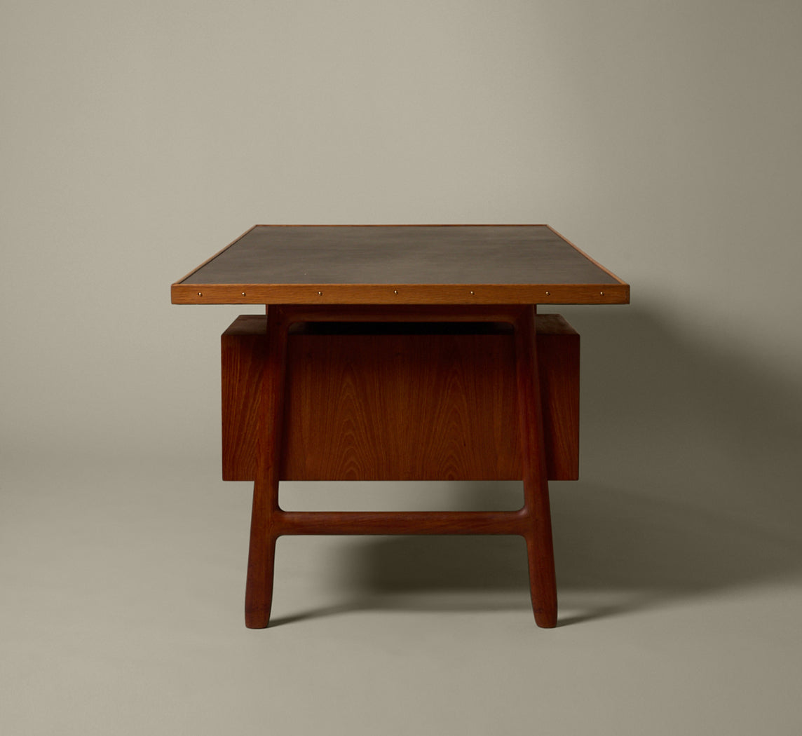 1970S DANISH TEAK DESK WITH LEATHER TOP