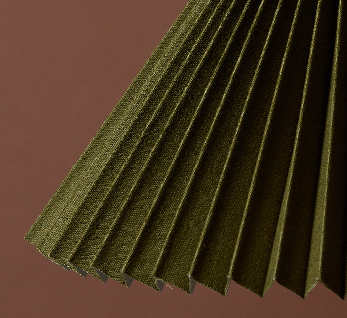 MIDCENTURY SCULPTURAL TABLE LAMP