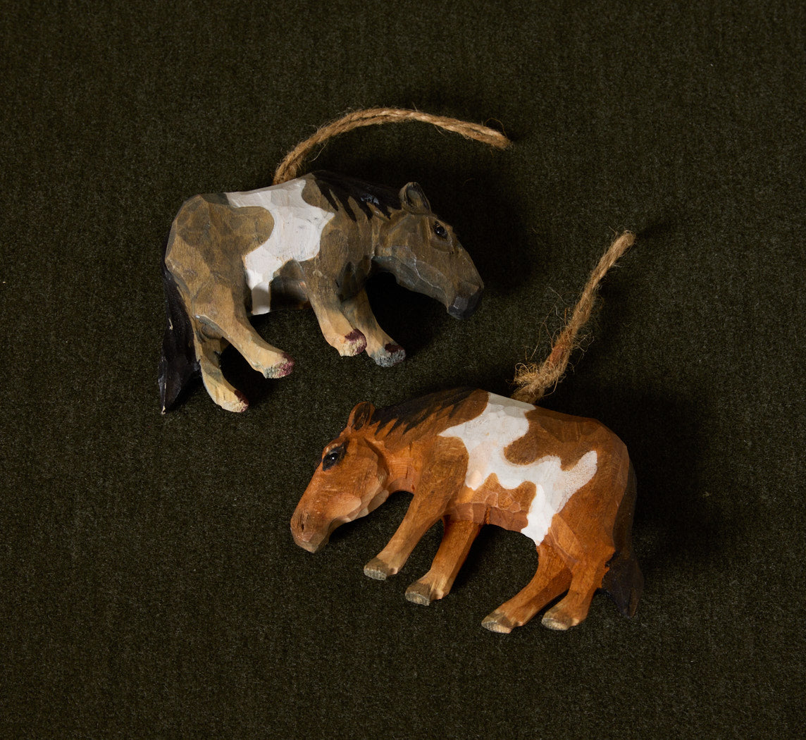 VINTAGE PAIR OF HORSE ORNAMENTS