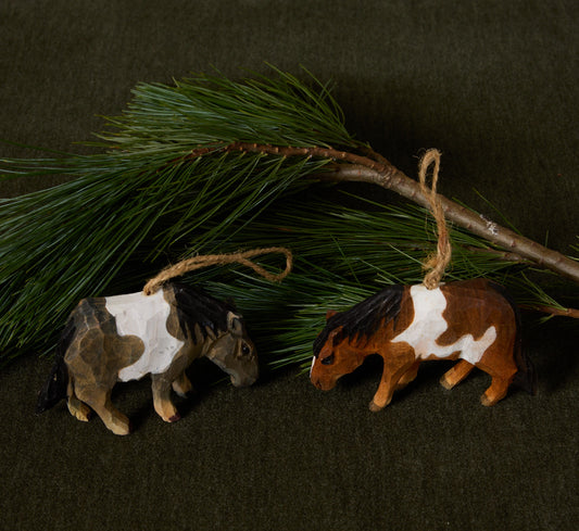 VINTAGE PAIR OF HORSE ORNAMENTS