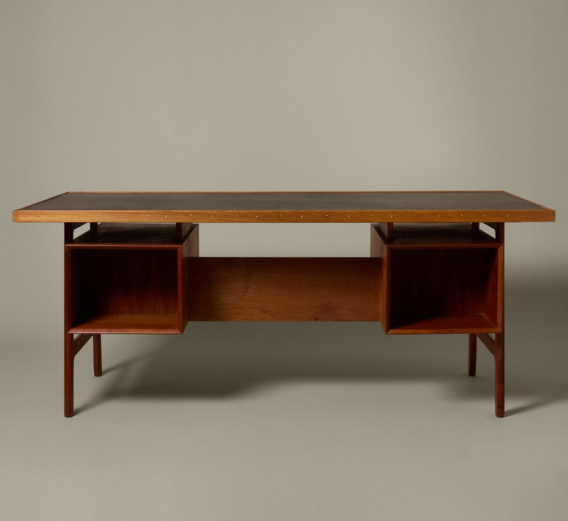 1970S DANISH TEAK DESK WITH LEATHER TOP