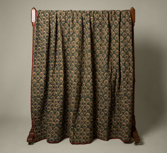 BLOOMING FLOWER QUILT BY STUDIO FORD