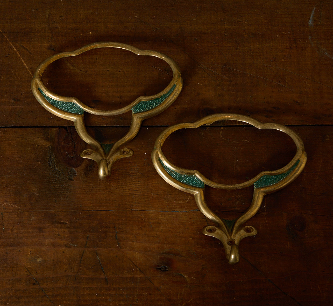PAIR OF 1920S ITALIAN BRASS AND ENAMEL HOOKS IN GREEN