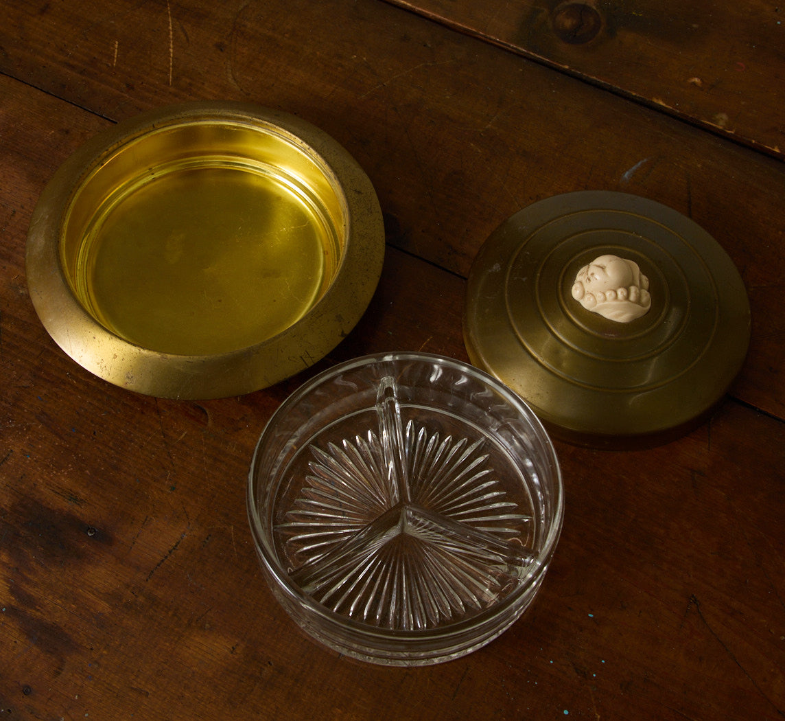 1930S AMERICAN ART DECO BRASS DISH WITH BAKELITE