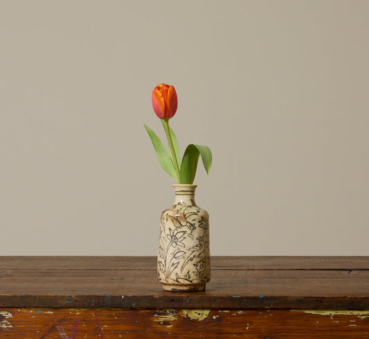 VINTAGE PERSIAN IZNAK VASE WITH BLACK BIRD