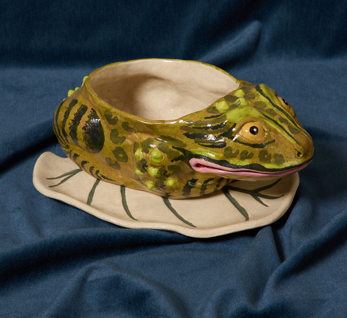 FROG PLANTER WITH LILY PAD PLATE BY PEARCE WILLIAMS