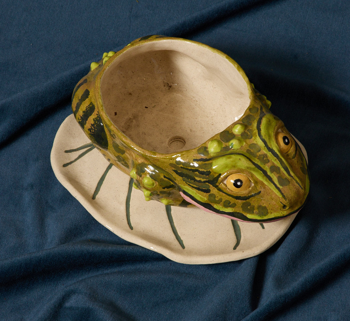 FROG PLANTER WITH LILY PAD PLATE BY PEARCE WILLIAMS