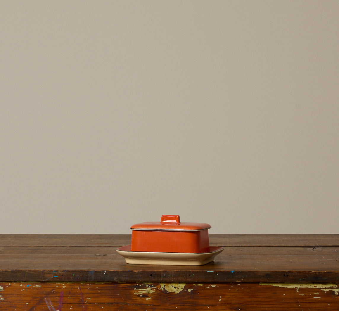 ART DECO BELGIAN VERMILLION CERAMIC DISH