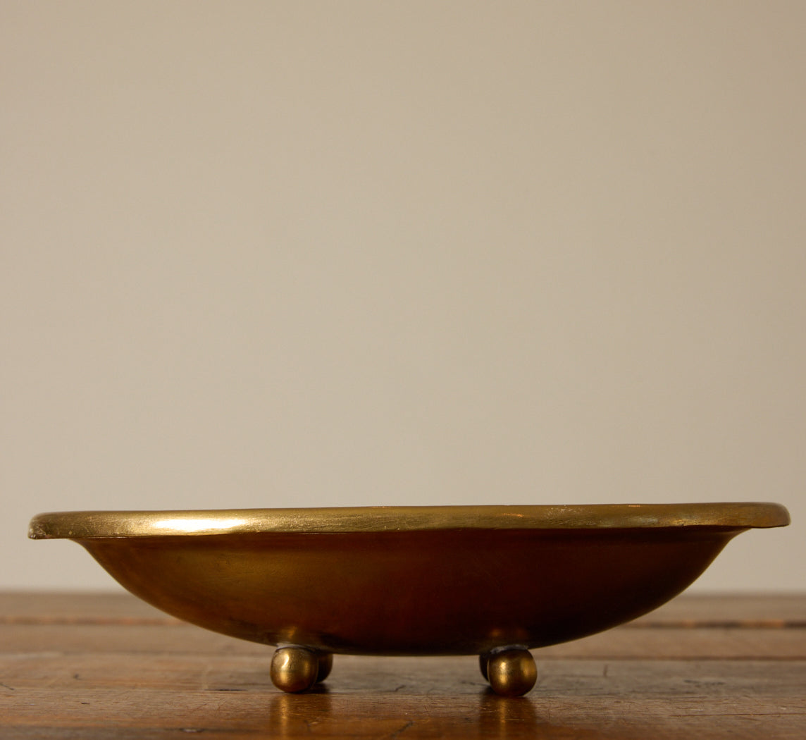 VINTAGE ITALIAN BRASS CATCHALL DISH