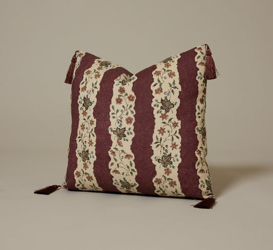 THE SAPPHO RUST PILLOW