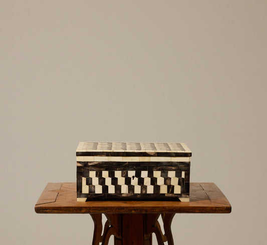 VINTAGE GEOMETRIC INLAY BOX