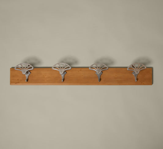 1960S ITALIAN WOODEN WALL COAT RACK