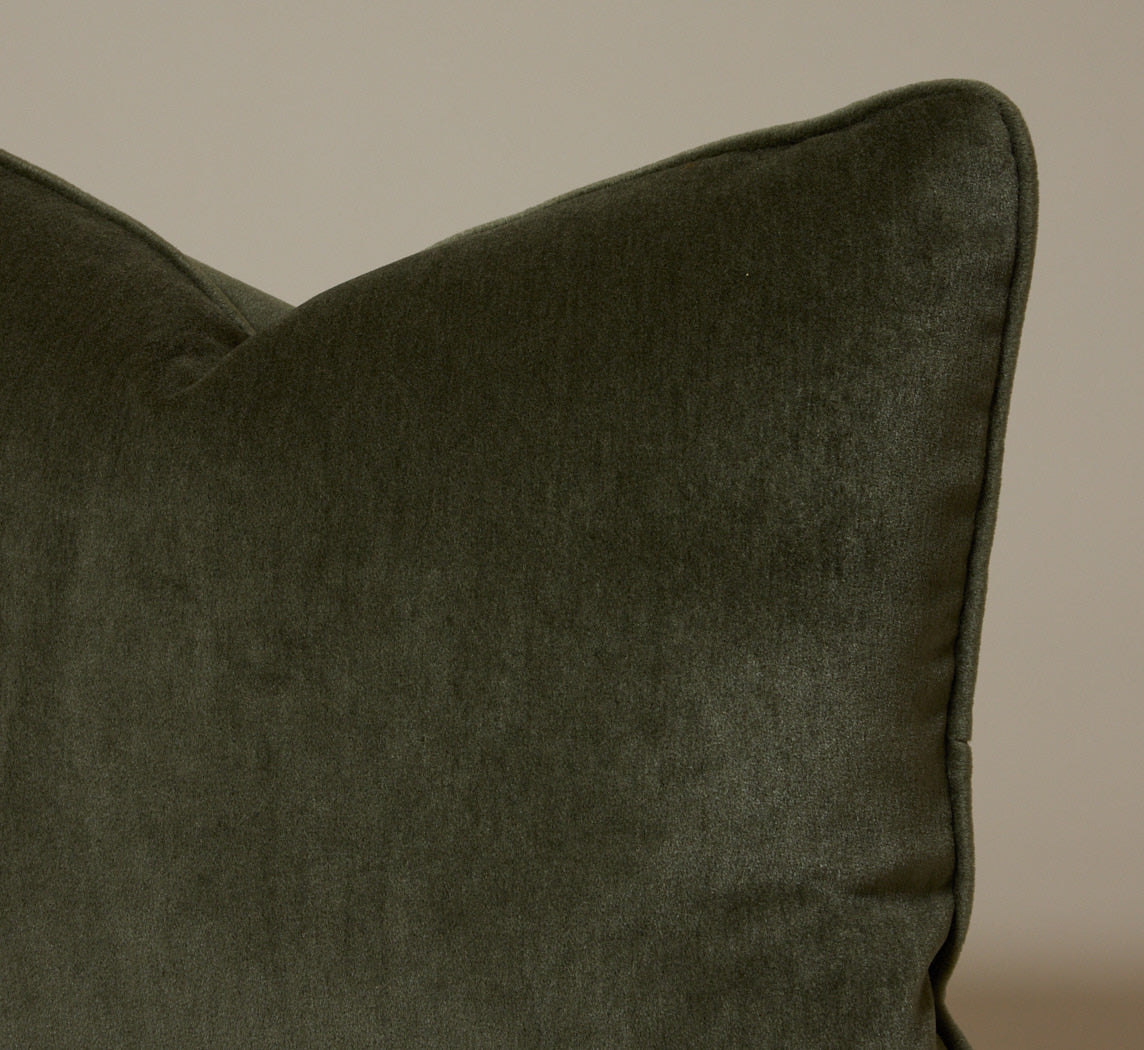 THE THOREAU LUMBAR PILLOW