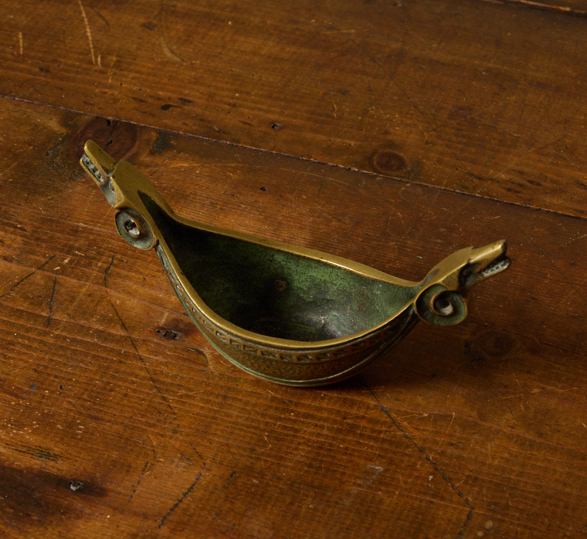 1930S ART DECO MAX LE VERRIER BRONZE NAVETTE TRINKET DISH