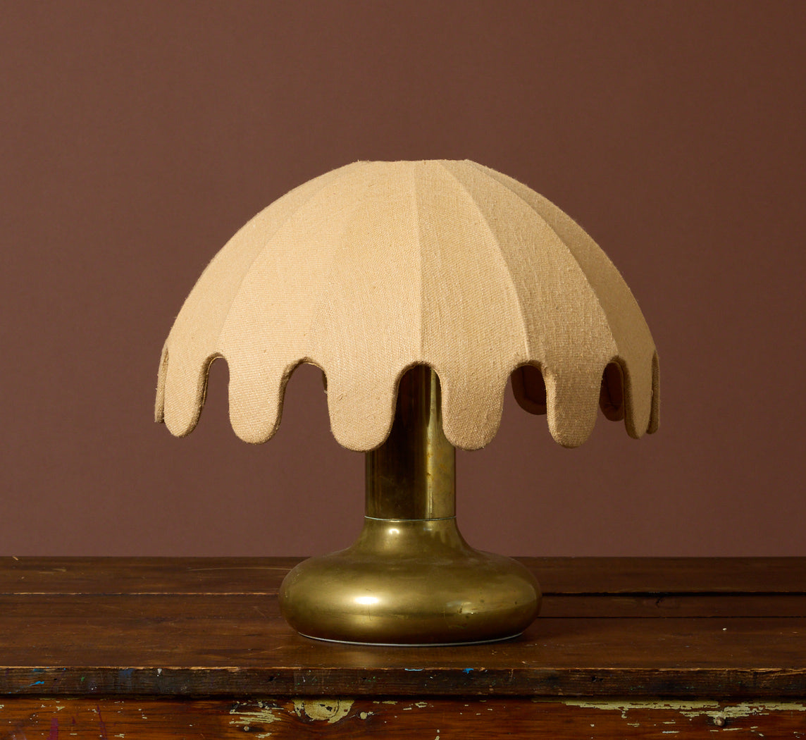 PAIR OF POSTMODERN BRASS TABLE LAMP BASES WITH MEDUSA SHADES IN BUTTER RAW SILK