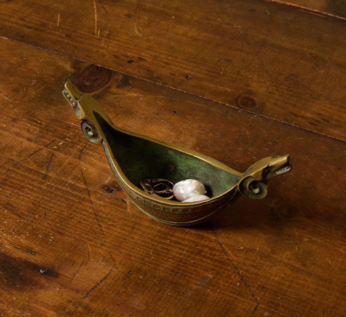 1930S ART DECO MAX LE VERRIER BRONZE NAVETTE TRINKET DISH