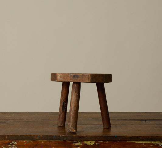 ITALIAN  3 LEGGED  WOODEN STOOL